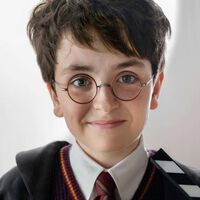 "El listón está muy alto". Ya tenemos la primera imagen del nuevo Harry Potter de la serie de HBO, aunque muchos fans sólo recuerdan a Daniel Radcliffe 
