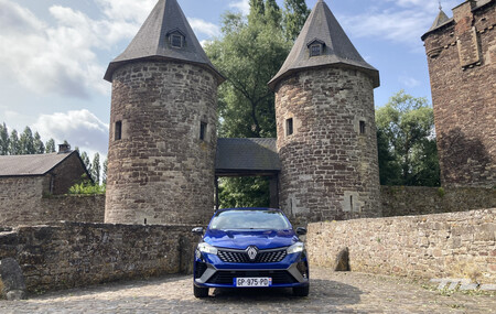 Renault Clio E-Tech Full Hybrid 2023