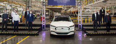 El primer auto eléctrico fabricado en México es el Ford Mustang Mach-E, que inicia producción en Cuautitlán