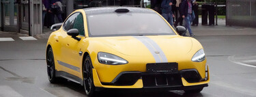 Del taller de Xiaomi a los circuitos de Ferrari: el SU7 Ultra es tan bueno que marcará el camino del próximo deportivo eléctrico de los italianos