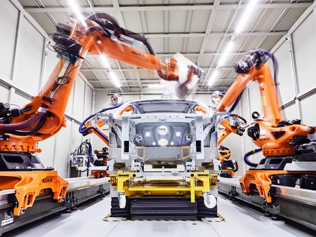 P90361980 Highres Ct System Examines B