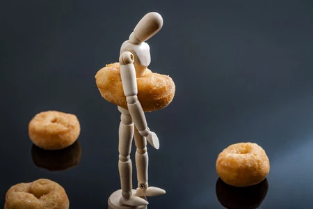 Estos son los alimentos que debes evitar en tu dieta para prevenir la hinchazón de vientre