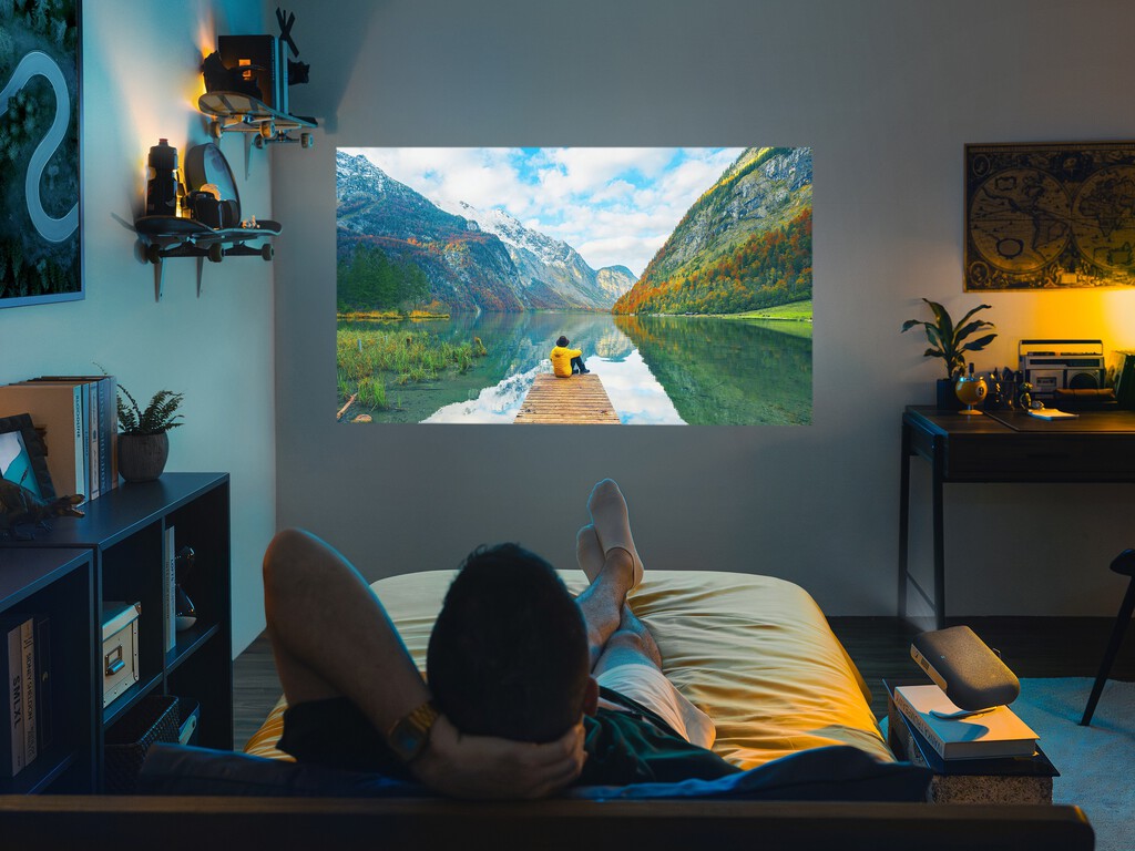 Los nuevos proyectores LED ViewSonic quieren que montemos una pantalla de 100" en cualquier pared o techo de casa