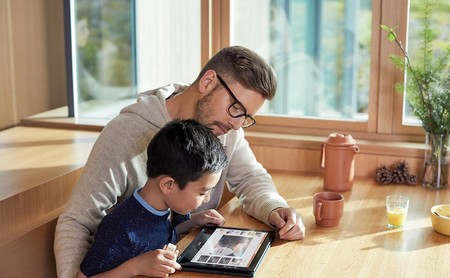 Microsoft confirma que Windows 10X se estrenará con dispositivos de una pantalla porque ahora 