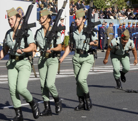 Legionarias-acoso-madre