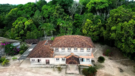 Casa em Tomé-Açu. Créditos: Felix Lima/BBC