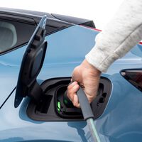 El pasaporte de baterías será obligatorio para todos los coches eléctricos en 2027. Qué es y para qué sirve 