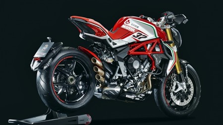 MV Agusta Brutale Dragster 800 RC, por si aún no te habías enamorado
