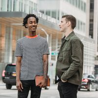 Cinco cosas que las personas con pocas habilidades sociales hacen en público. Ni siquiera se dan cuenta 