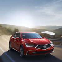 El Acura RLX 2018 estrena rostro y caja automática de 10 velocidades
