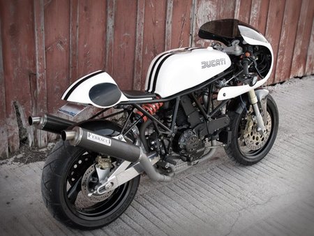 Ducati 900SS