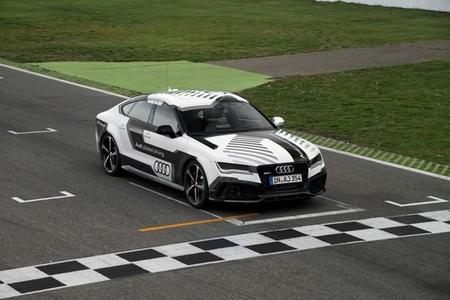 Audi RS 7 piloted driving concept, el vehículo autónomo más rápido del mundo
