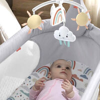 Encontramos el móvil de cuna más vendido para los bebés recién nacidos a un precio súper rebajado en Amazon