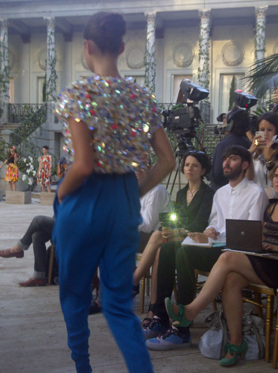 Foto de DELPOZO y debut de Josep Font: la fidelidad de la Alta Costura (17/19)