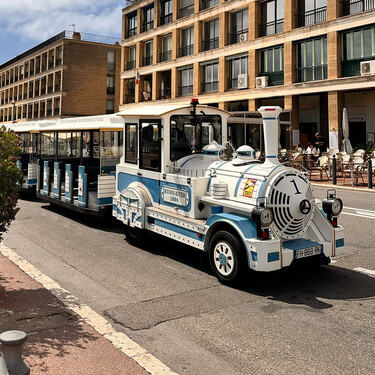 Es una turistada máxima, pero si vas a Marsella, coger el trenecito turístico es una opción más que recomendable para ver la ciudad 