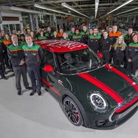 MINI cumple 15 años de vida y ya suma 3 millones de autos producidos en Inglaterra