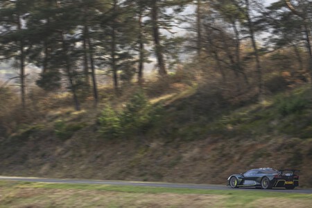 Aston Martin Valhalla