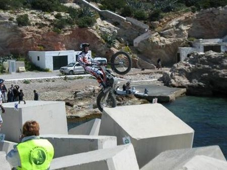 Adam Raga vence la segunda cita del Campeonato de España de Trial