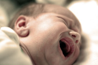 ¿Por qué los bebés lloran sin lágrimas? 