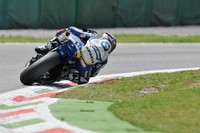 Superbikes Italia 2013: Marco Melandri se lleva la victoria en una primera carrera apasionante