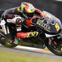 Jaume Masiá sorprende en Argentina y consigue la pole en Moto3 con tres décimas de ventaja sobre Canet