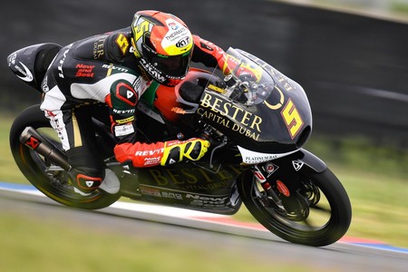 Jaume Masiá sorprende en Argentina y consigue la pole en Moto3 con tres décimas de ventaja sobre Canet