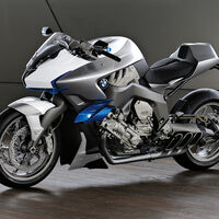 El sueño de BMW de tener una moto como la Honda más mítica de la historia está a punto de hacerse realidad 