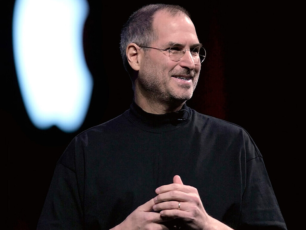 Hace más de 15 años Steve Jobs se saltó el guion de una presentación, obligó a apagar el WiFi y creó un momento único