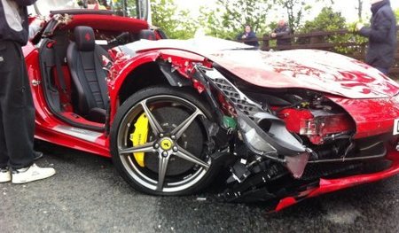 Dolorpasión™: Cómo convertir tu Ferrari 458 en un descapotable
