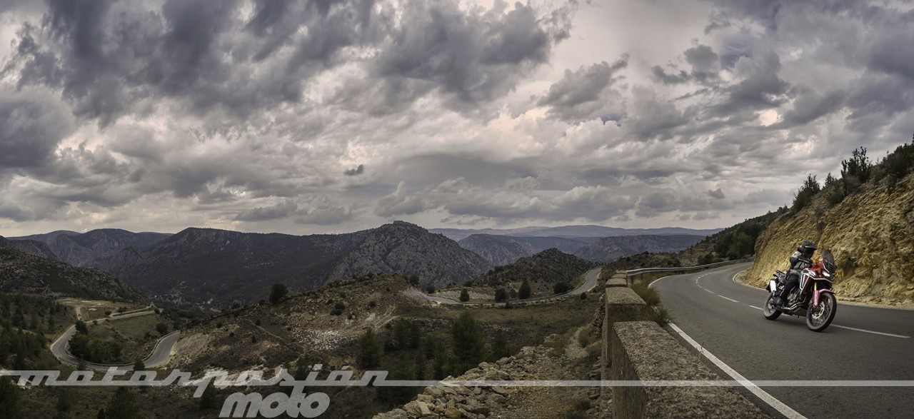 La Honda CRF1000L Africa Twin y el Bajo Aragón: descubriendo la cara oculta del Gran Premio
