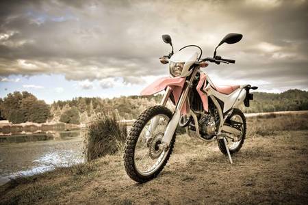 La Honda CRF250L ya se encuentra a la venta