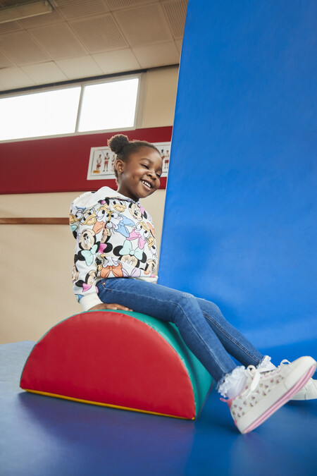 Primark Younger Girls Disney Hoodie Gbp9 Eur12 13