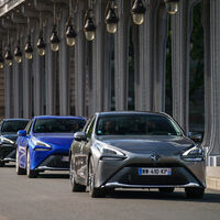 Ni eléctricos, ni híbridos. El nuevo CEO de Toyota cree que la salvación del coche tiene que ser el hidrógeno