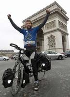 Récord de vuelta al mundo en bicicleta