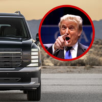 "Tenemos tolerancia cero con quienes no cumplen la ley". EEUU ha detenido a 475 trabajadores presuntamente ilegales en una fábrica de Hyundai