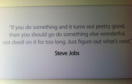 cartel steve jobs apple cupertino frase