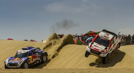 Guerra tecnológica en el Dakar: 4x4 vs Buggy, las claves del éxito o la derrota