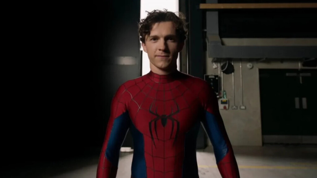 Marvel ha enseñado el nuevo traje de Spider-man porque es lo único que puede hacer para seguir enganchando a un público que ya no es incondicional