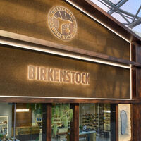 Ni Skechers, ni Nike: los zapatos tipo Wallabee de Birkenstock por los que dirás adiós a las zapatillas