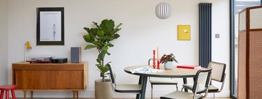 Una lámpara con estante incorporado, así es la nueva tendencia de Leroy Merlin que quieren todos los salones modernos