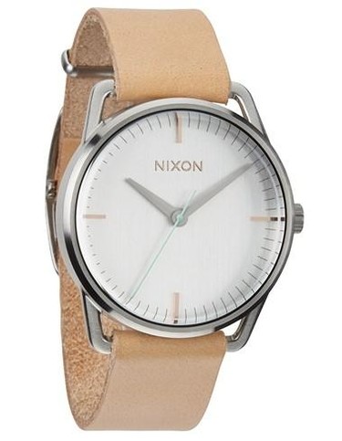 La tendencia natural y minimalista del reloj NIXON Mellor Natural