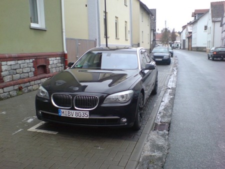 BMW 760i V12