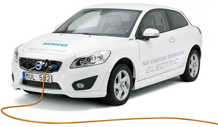 Volvo actualiza el C30 eléctrico