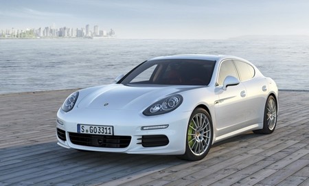 Porsche Panamera S E-Hybrid 02