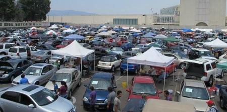 Alertan sobre fraudes en operaciones de compra-venta de autos usados.