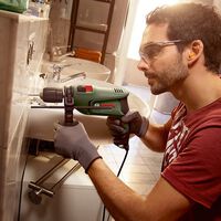 El regalo perfecto de Navidad para el manitas de la casa: este taladro de Bosch EasyImpact 600 está por menos de 40 euros en Amazon