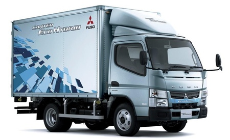 El Fuso Canter Eco Hybrid se hace con el premio al vehículo más innovador de Japón