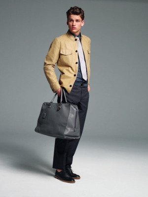 Loewe, un lookbook genial para la Primavera-Verano 2011