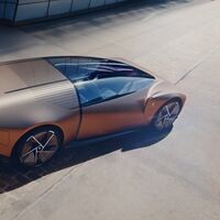 Pininfarina TEOREMA: un concept car salvaje y futurista creado con realidad virtual y realidad aumentada