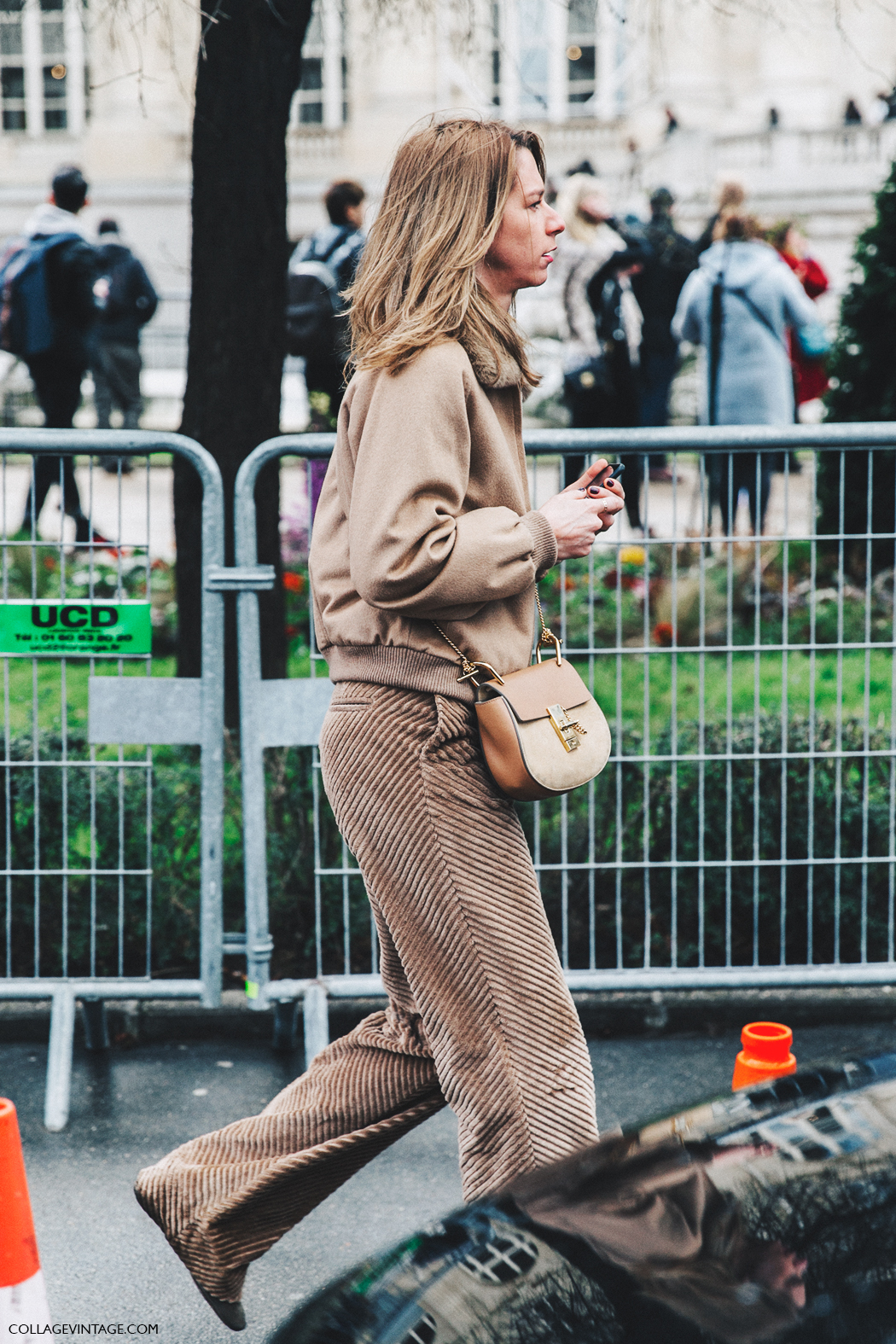 Foto de Looks de calle en beige (7/8)